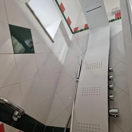 Anthony بيت ضيافة