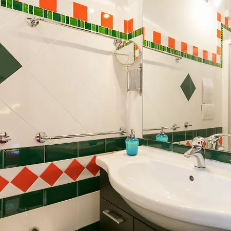 Anthony Affittacamere Roma